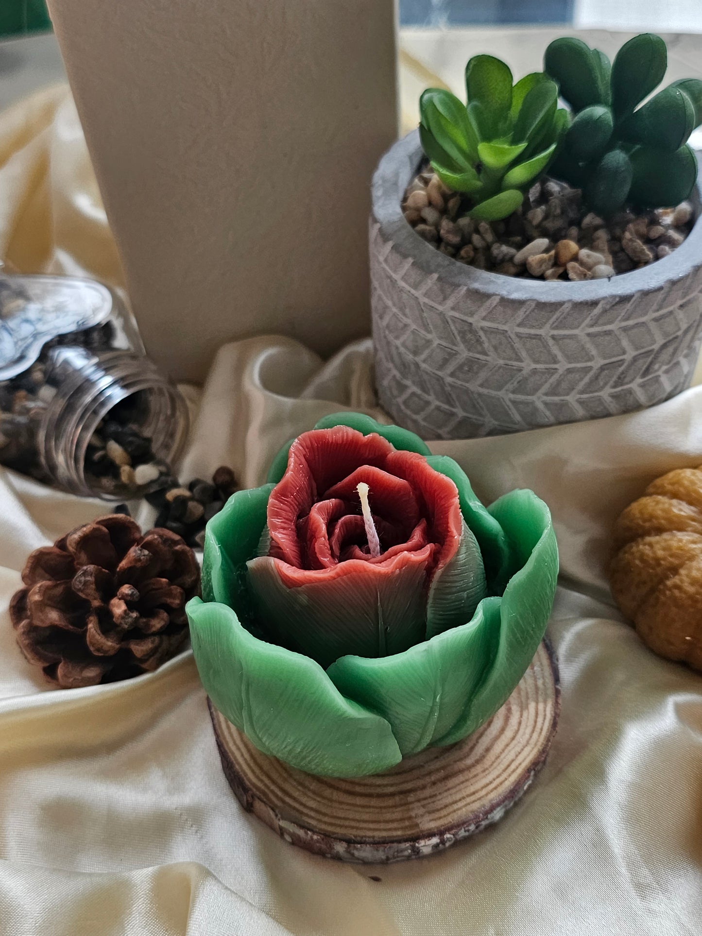 Rose beeswax candle 🌹