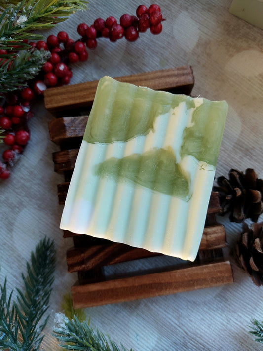 Aloe Vera Soap scented with Peppermint.