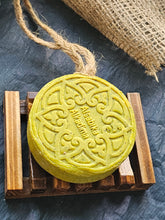 Load image into Gallery viewer, Aleppo Soap with Green tea and poppy seeds
