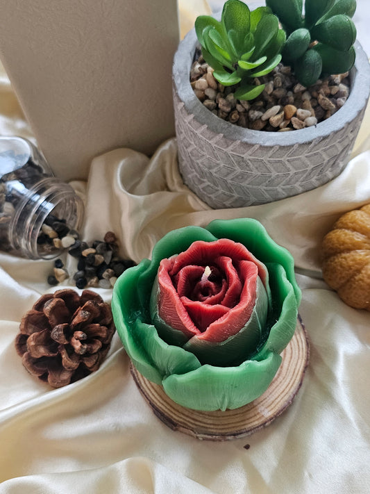 Rose beeswax candle 🌹