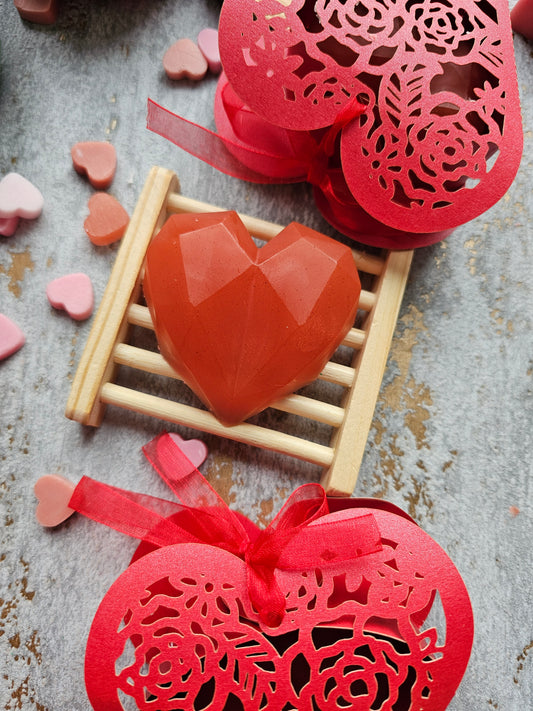 Heart Soap with Egyptian cotton & Vitamin E oil ❤️