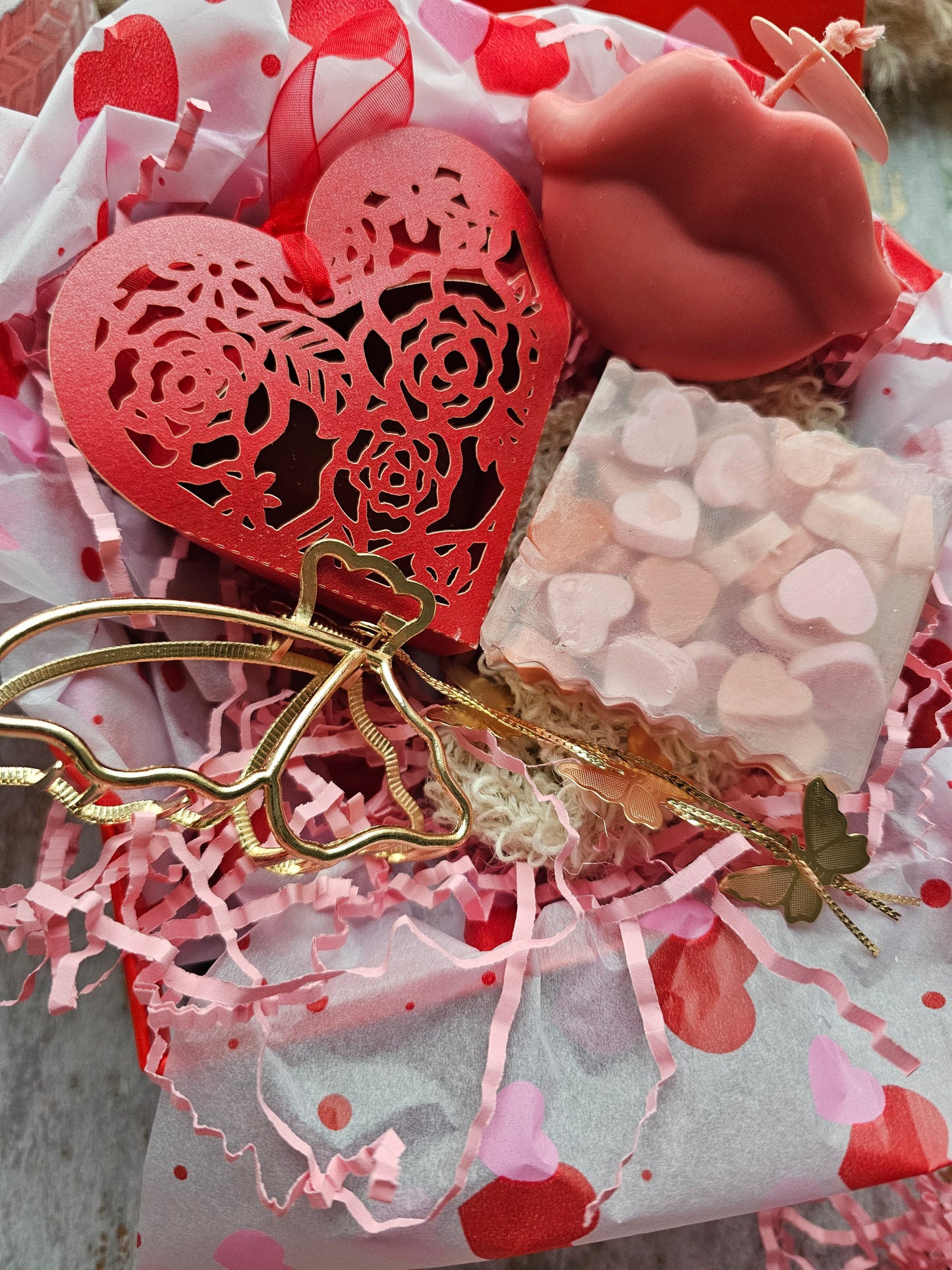 Petals of Love Valentine's gift